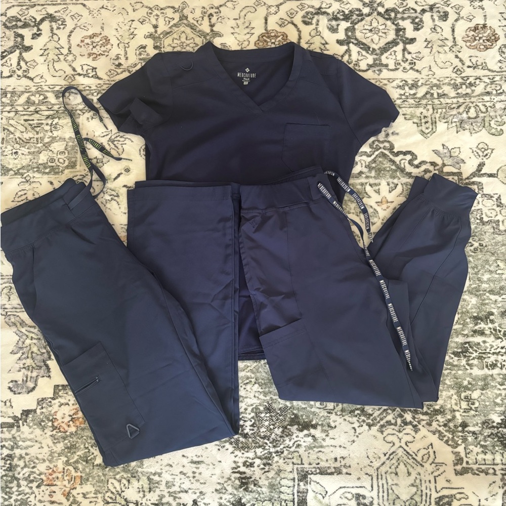 Medcouture Navy Scrub Bundle